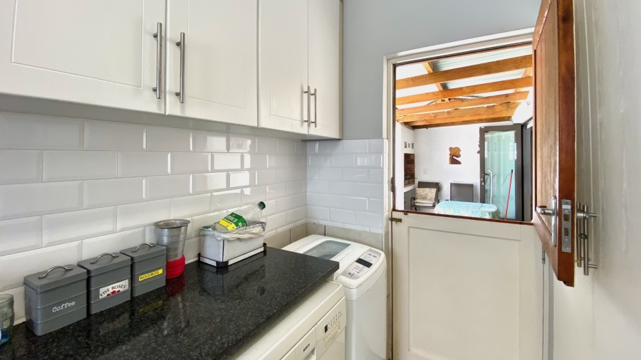 3 Bedroom Property for Sale in Dwarskersbos Western Cape